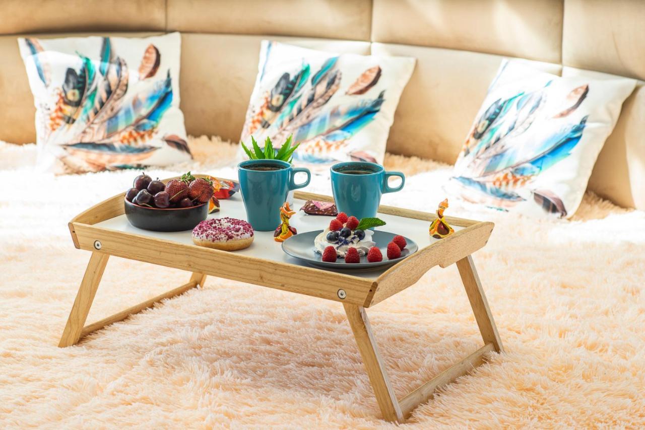 Skyhouse Riga Private Penthouse And Spa Luaran gambar